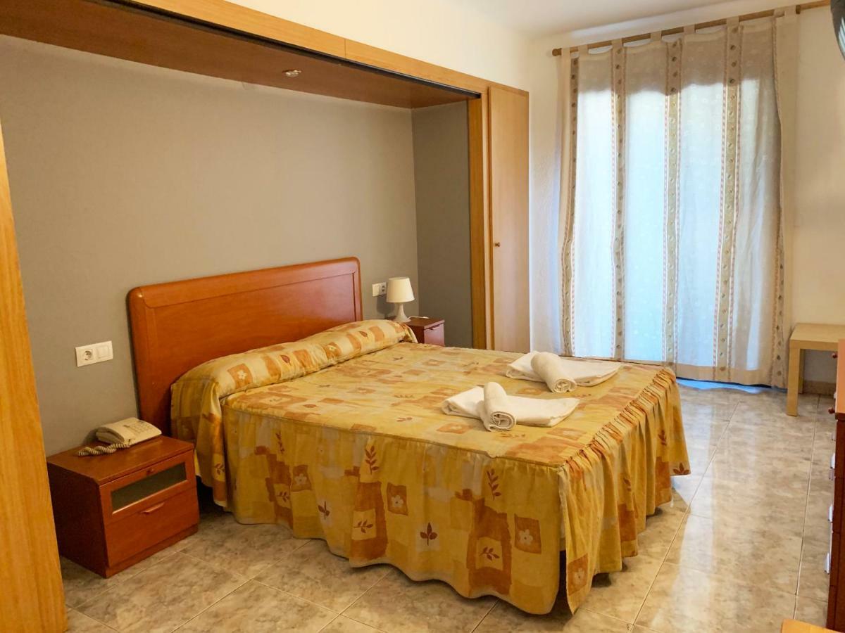 Hotel Barcelona サン・フリア・デ・ロリア エクステリア 写真
