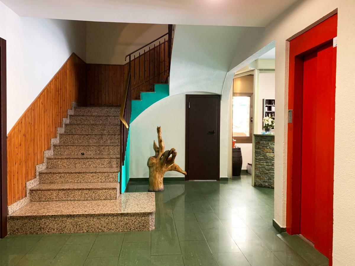 Hotel Barcelona サン・フリア・デ・ロリア エクステリア 写真