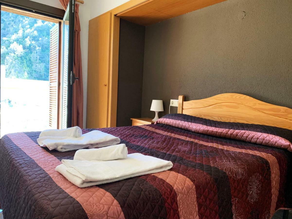 Hotel Barcelona サン・フリア・デ・ロリア エクステリア 写真