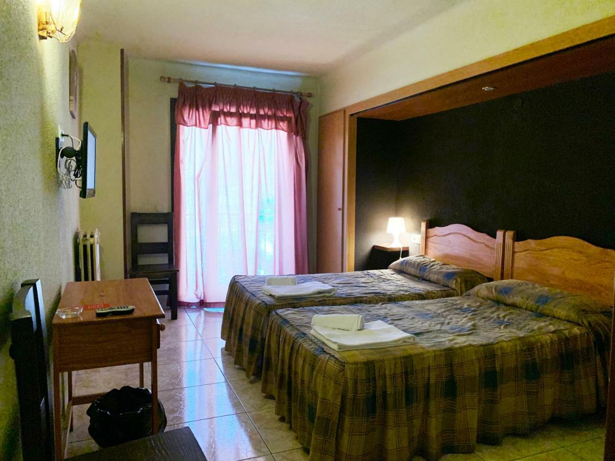 Hotel Barcelona サン・フリア・デ・ロリア エクステリア 写真
