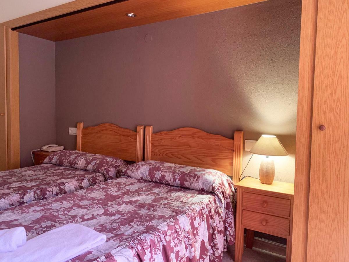 Hotel Barcelona サン・フリア・デ・ロリア エクステリア 写真