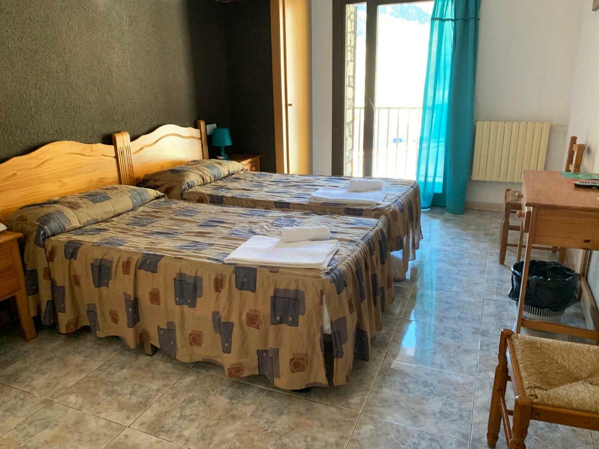 Hotel Barcelona サン・フリア・デ・ロリア エクステリア 写真