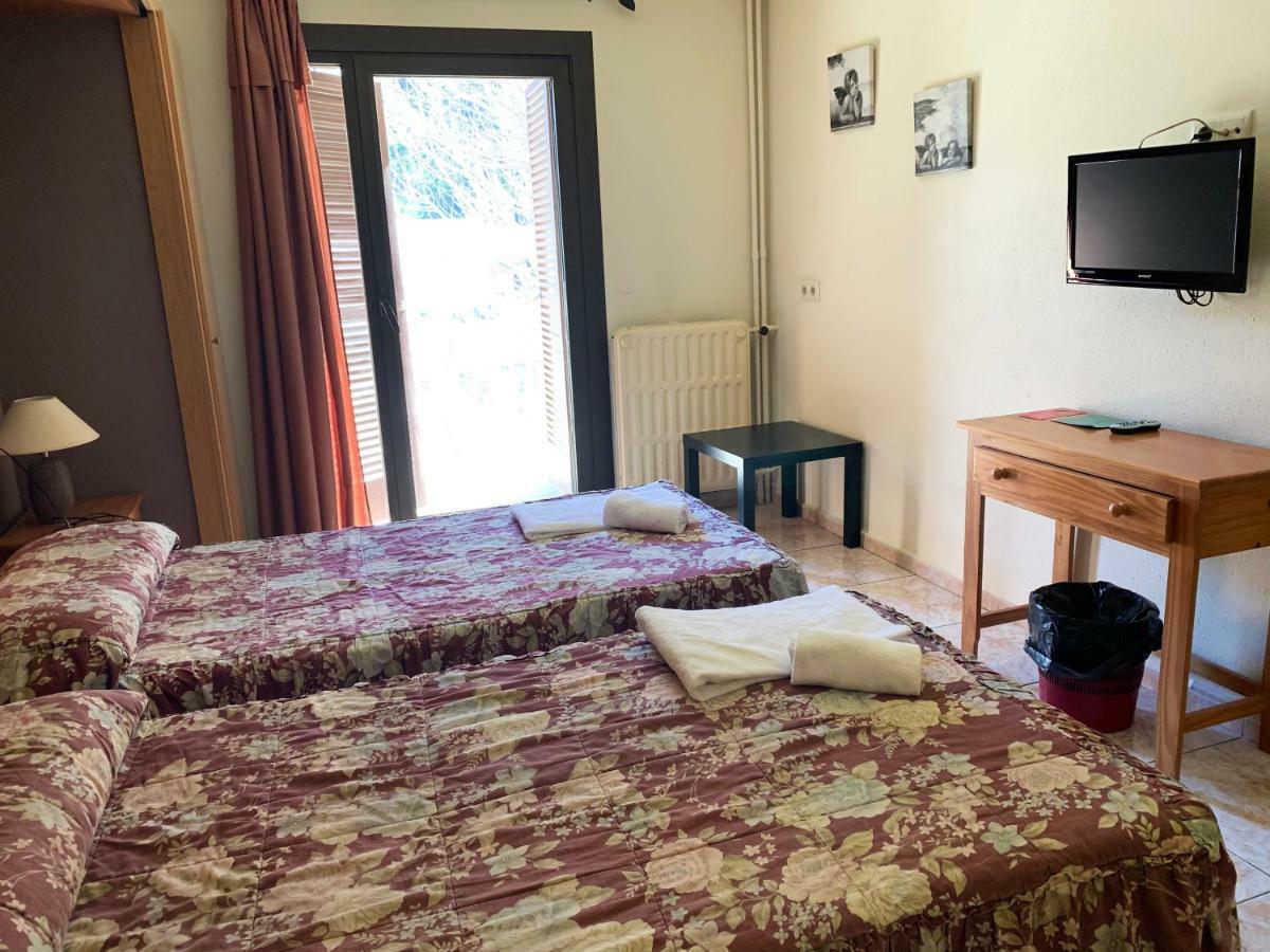 Hotel Barcelona サン・フリア・デ・ロリア エクステリア 写真