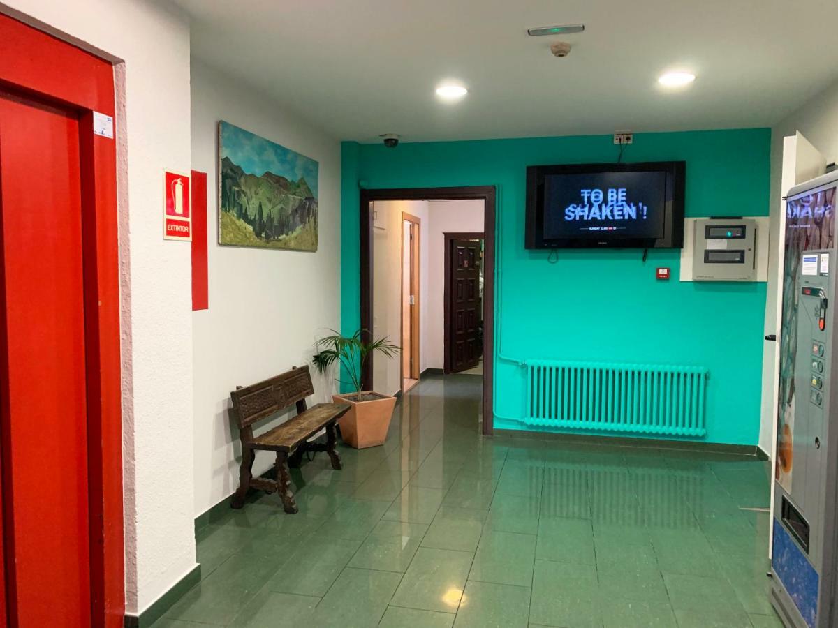 Hotel Barcelona サン・フリア・デ・ロリア エクステリア 写真